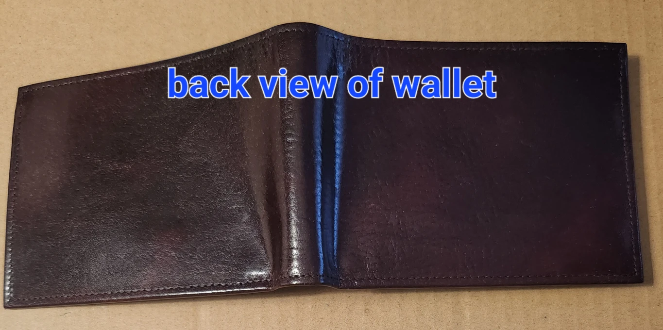 Leather wallet with removable card holder image indicator(3)