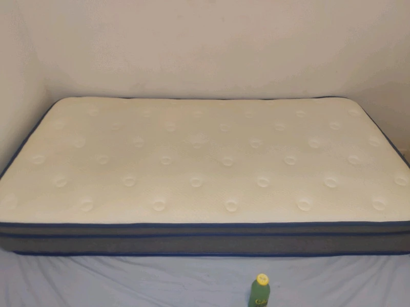 mattress single - photo 5