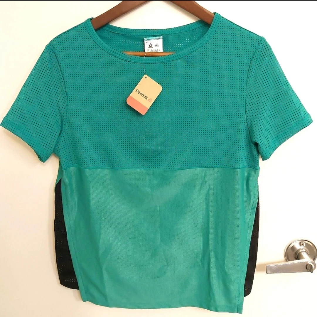 Reebok perforated performance top