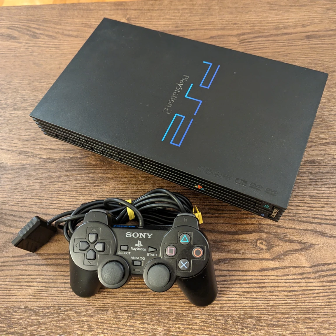 Playstation 2 (PS2) with 1 controller thumbnail