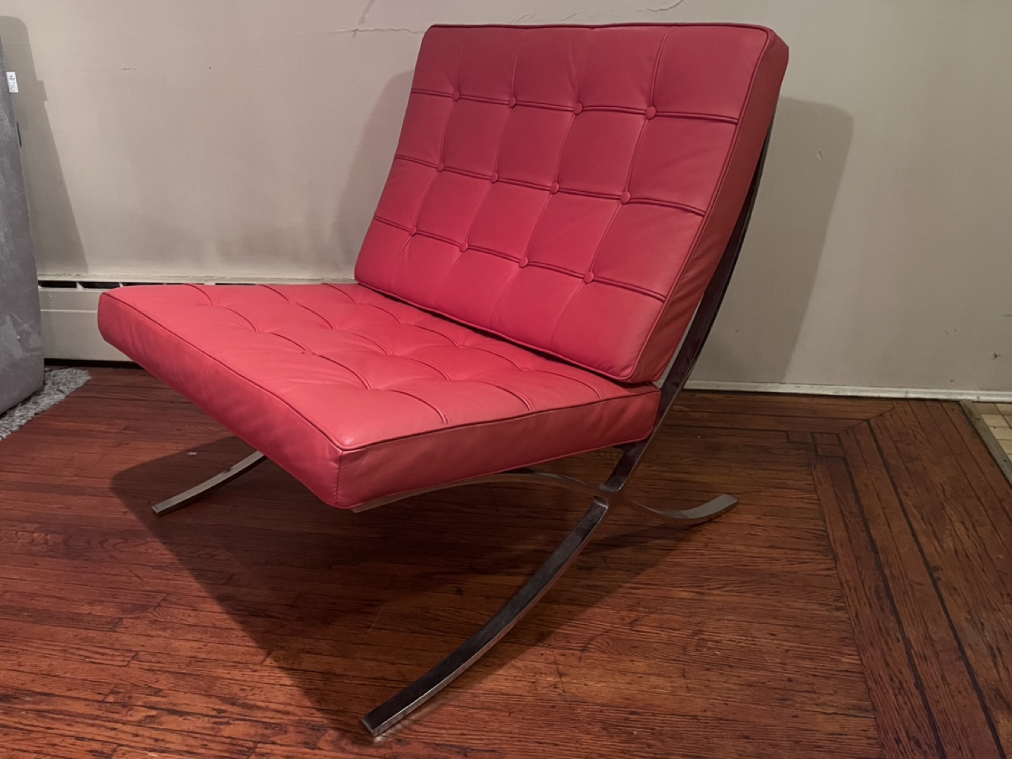Modern Barcelona Chair w/Ottoman - photo 2