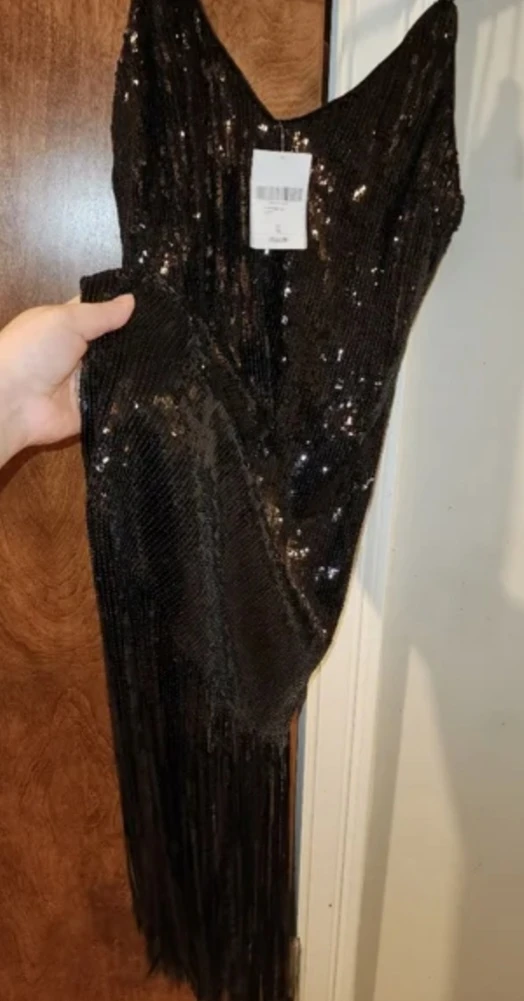 black sequined dress size xl image indicator(2)