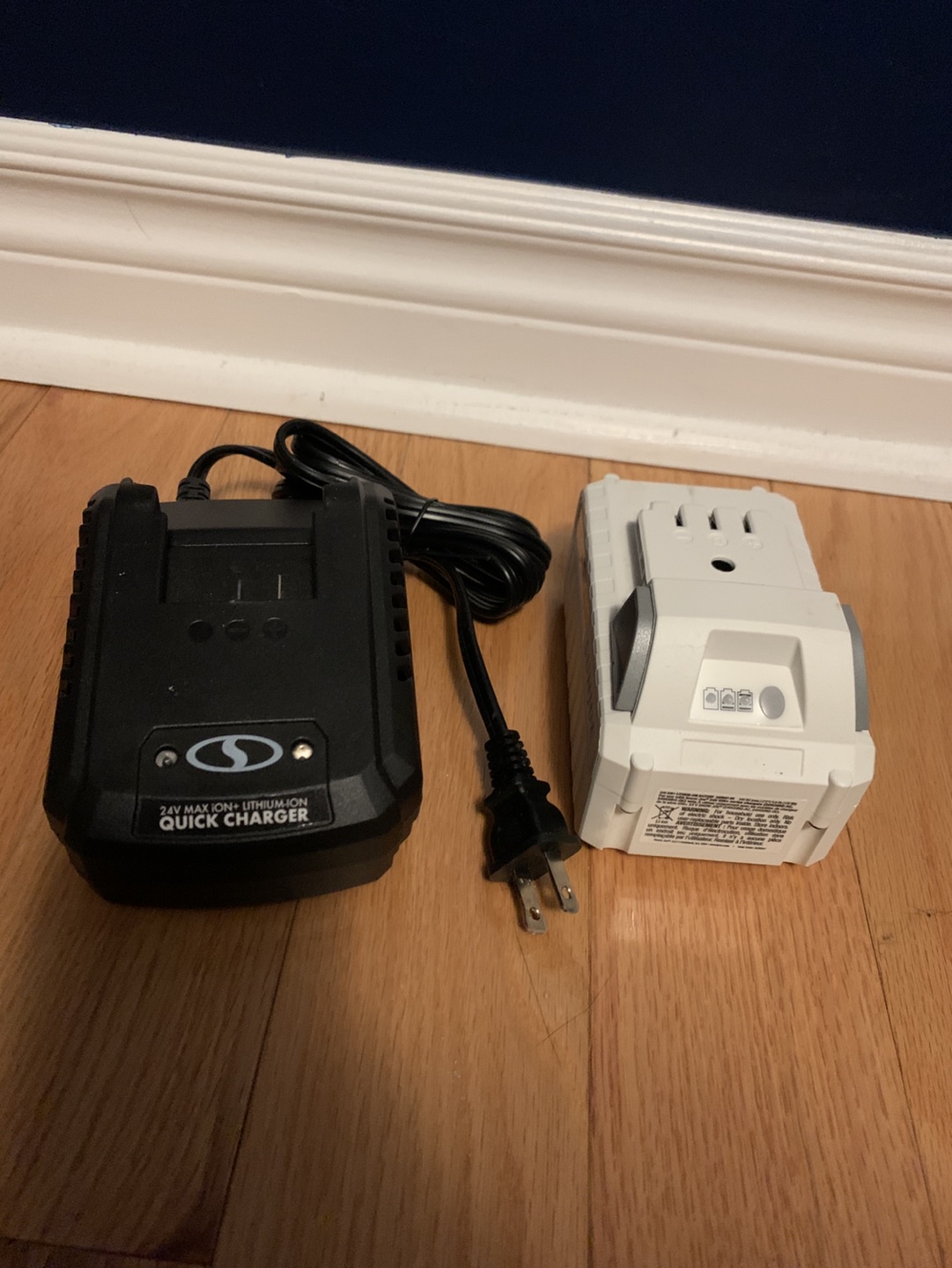 Snow joe 24 volt cordless snow shovel image indicator(3)