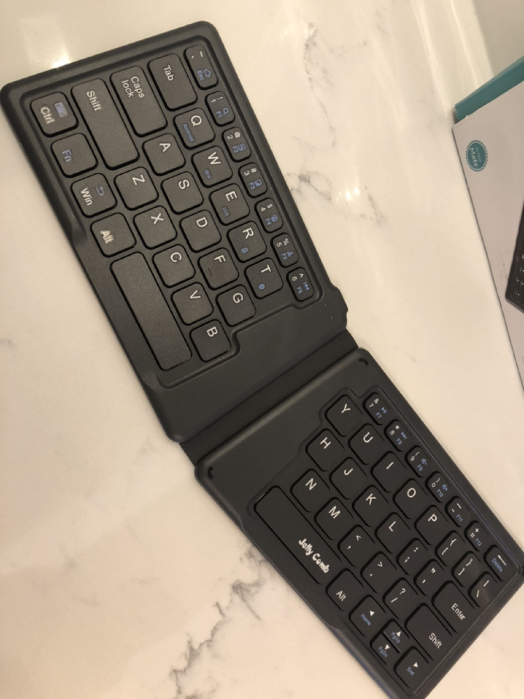 New Jelly Comb Ultrathin Foldable Keyboard image indicator(2)