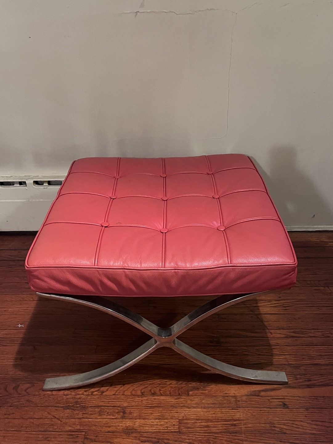 Modern Barcelona Chair w/Ottoman - photo 4