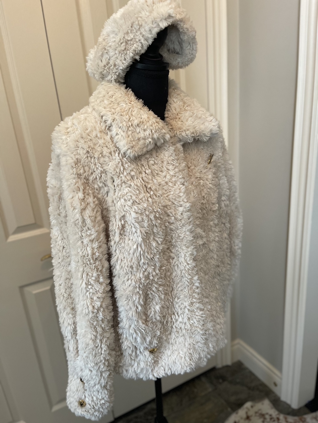 Paula Lishman Hand Knitted Ladies classic Jacket w/hat