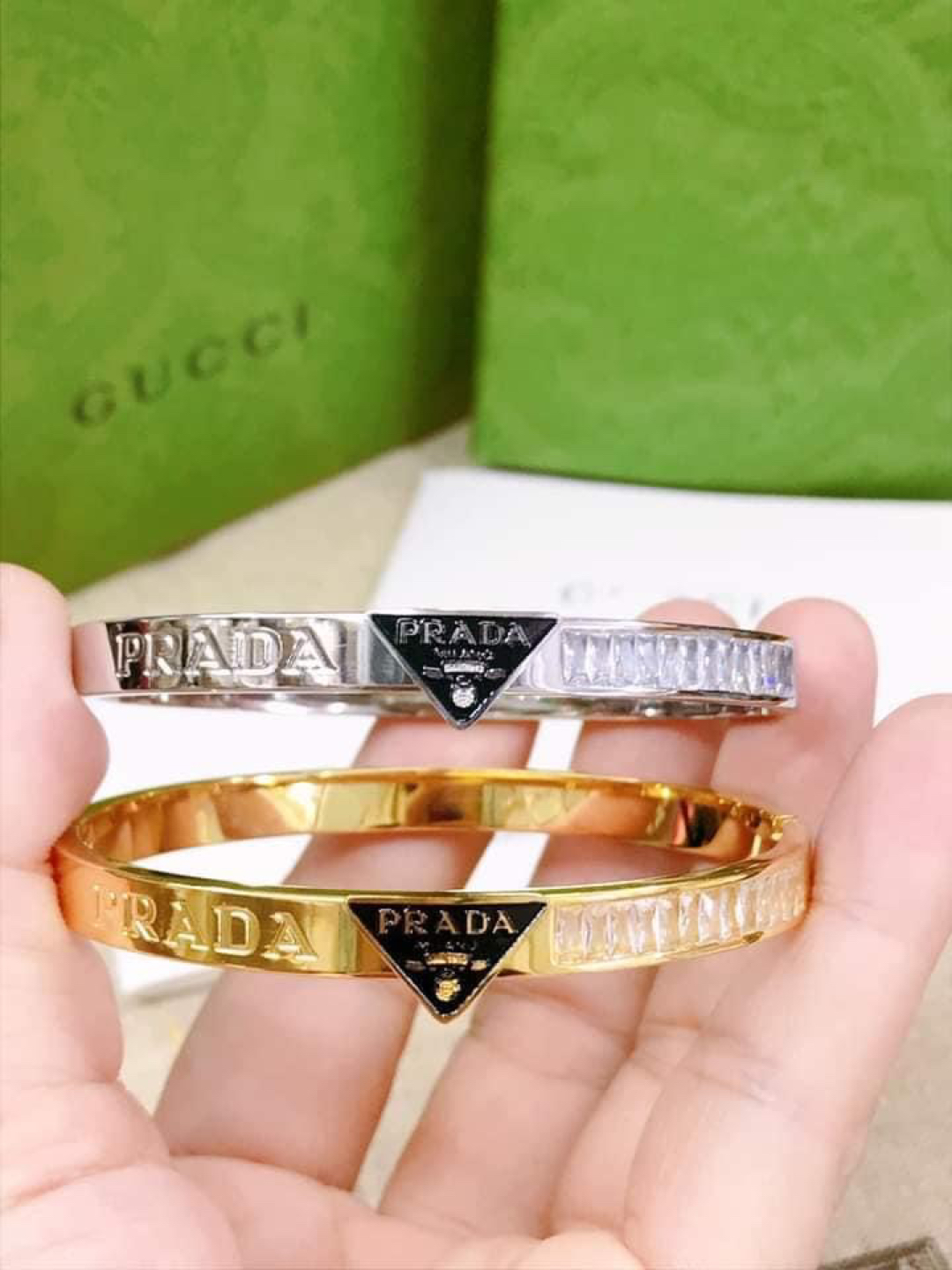 Fashion bracelet