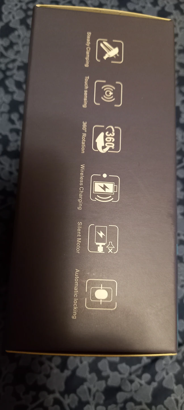 smart sensor car wireless charger - photo 2