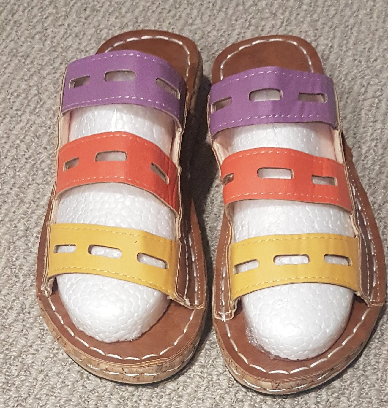 New slippers, very neat, size 7 image indicator(2)