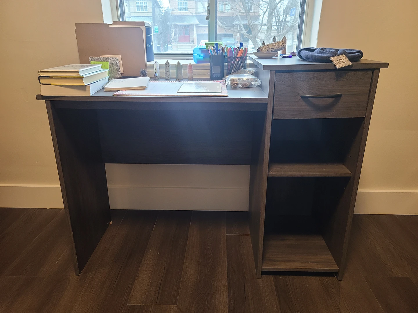 desk