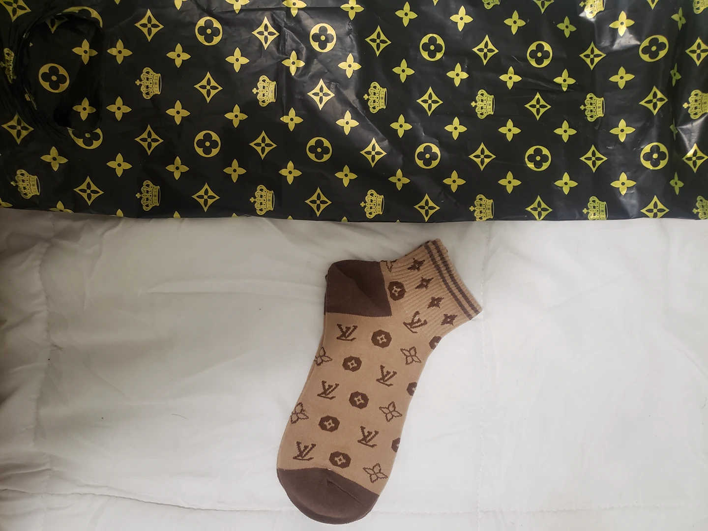 Louis Vuitton Socks thumbnail