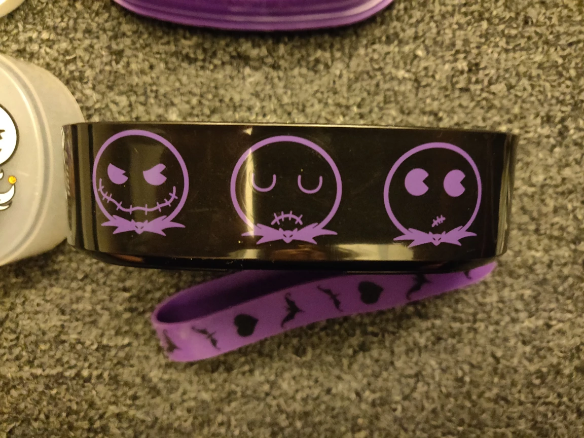 Sally and Jack on the go! image indicator(3)