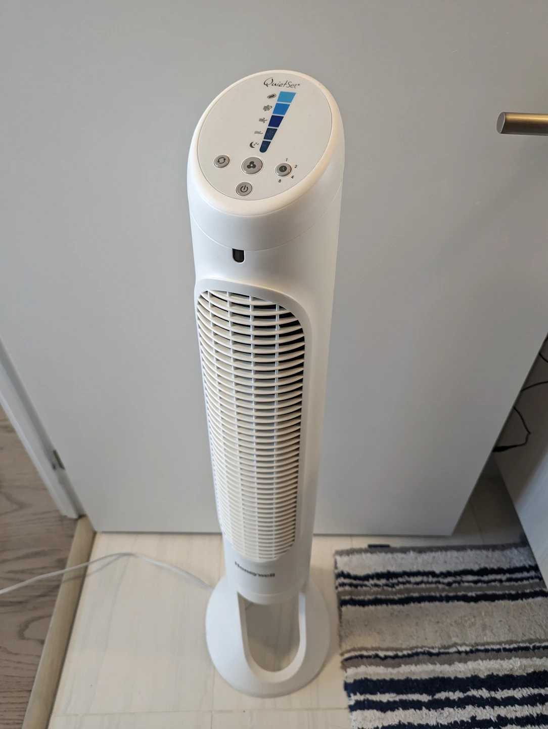 Honeywell Quietset 5 Tower Fan - photo 3