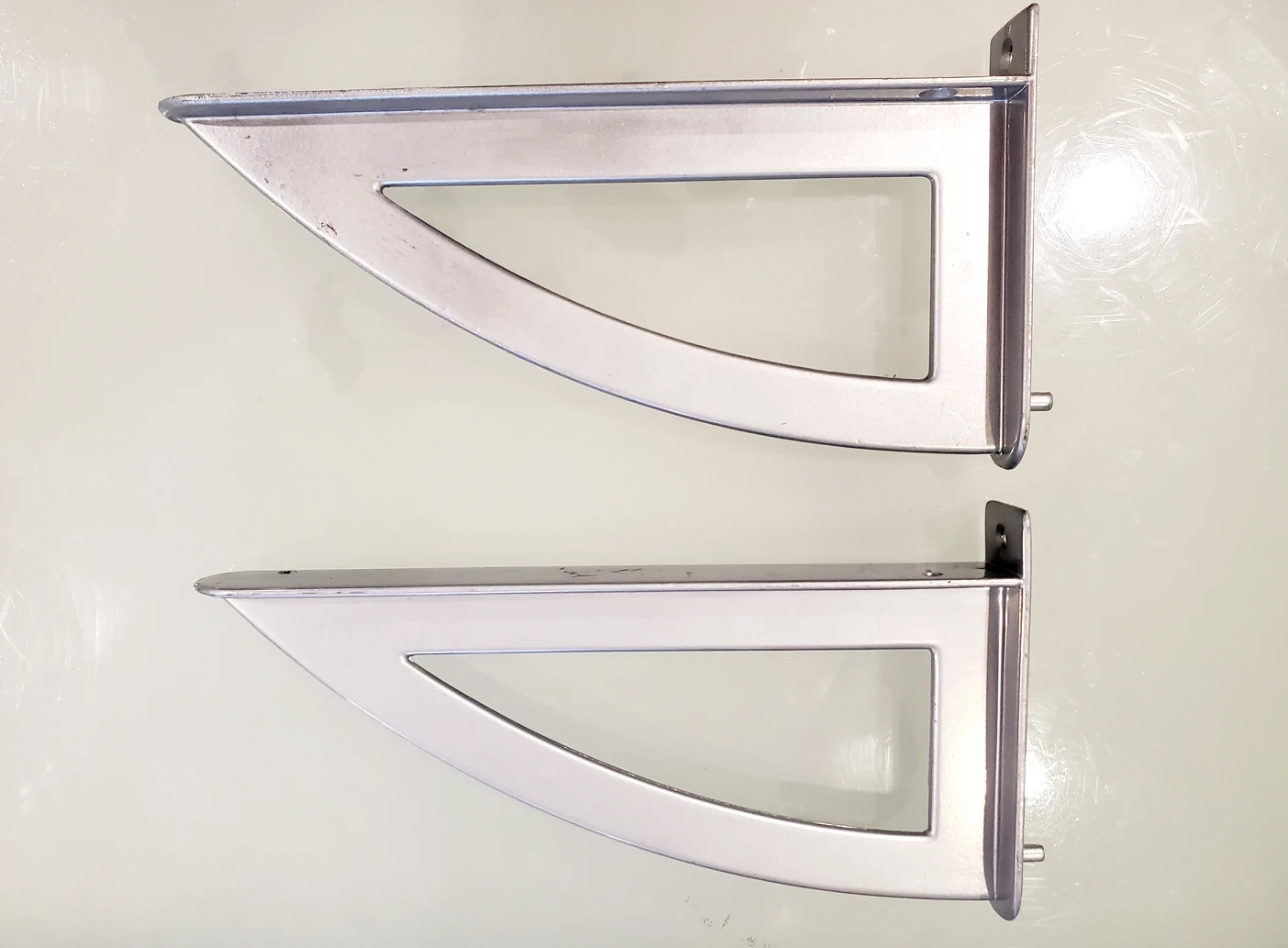 Heavy Duty Metal Brackets from Ikea thumbnail