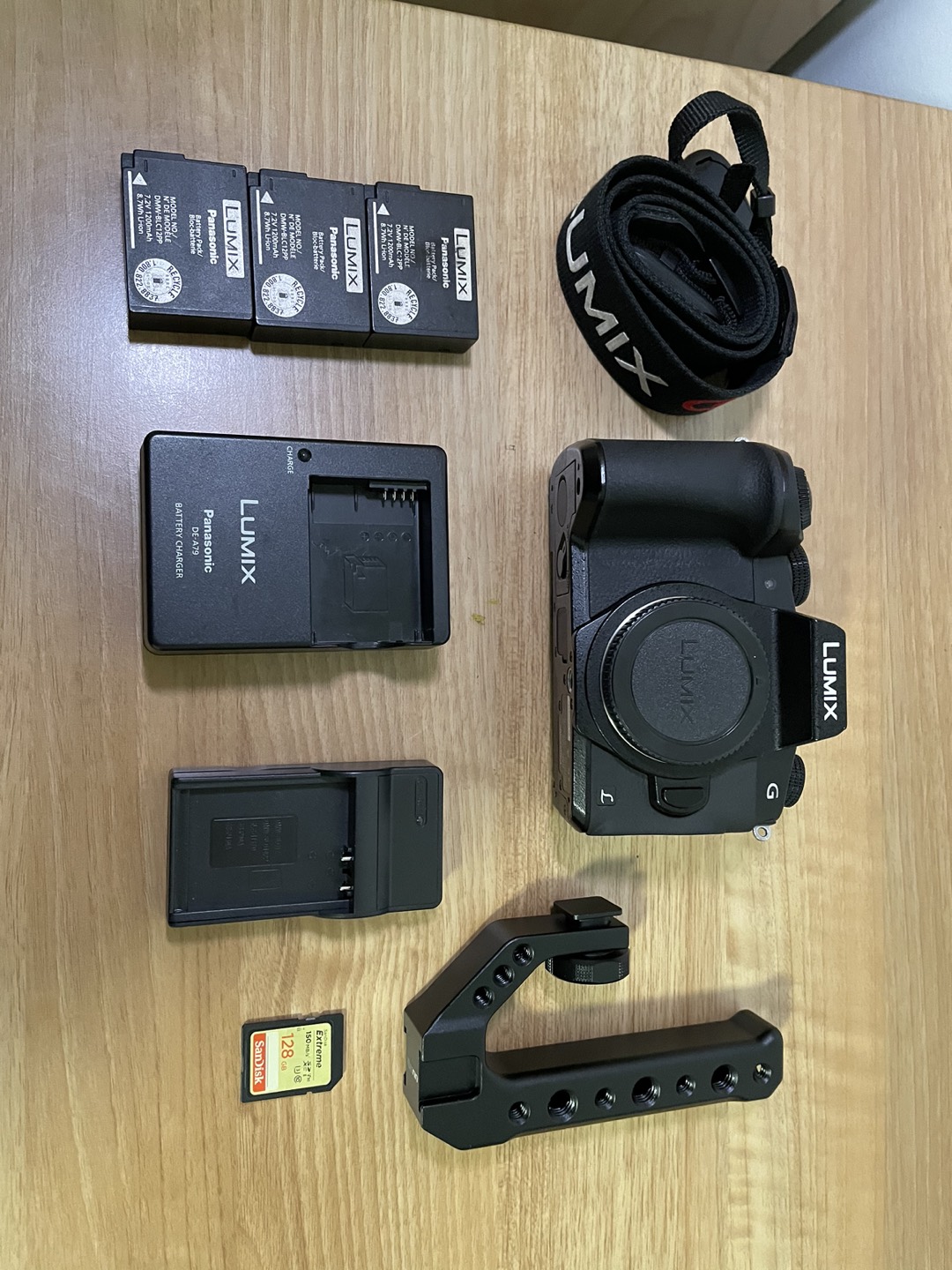 Lumix G85 Panasonic Mirrorless 4K Video Camera Micro Four Thirds - photo 5