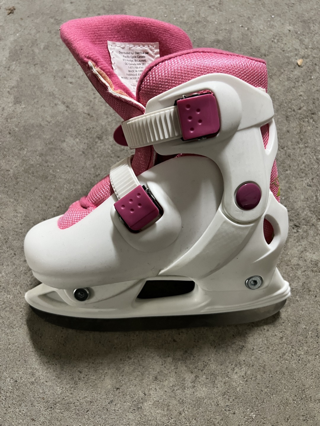 Girls adjustable skate size 8 to 11
