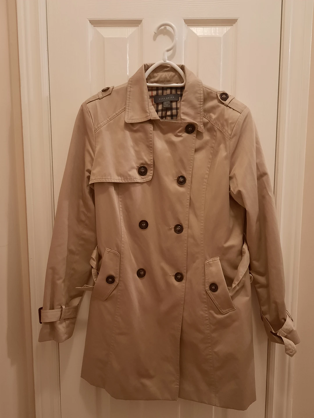 coat (Moving Sale) thumbnail