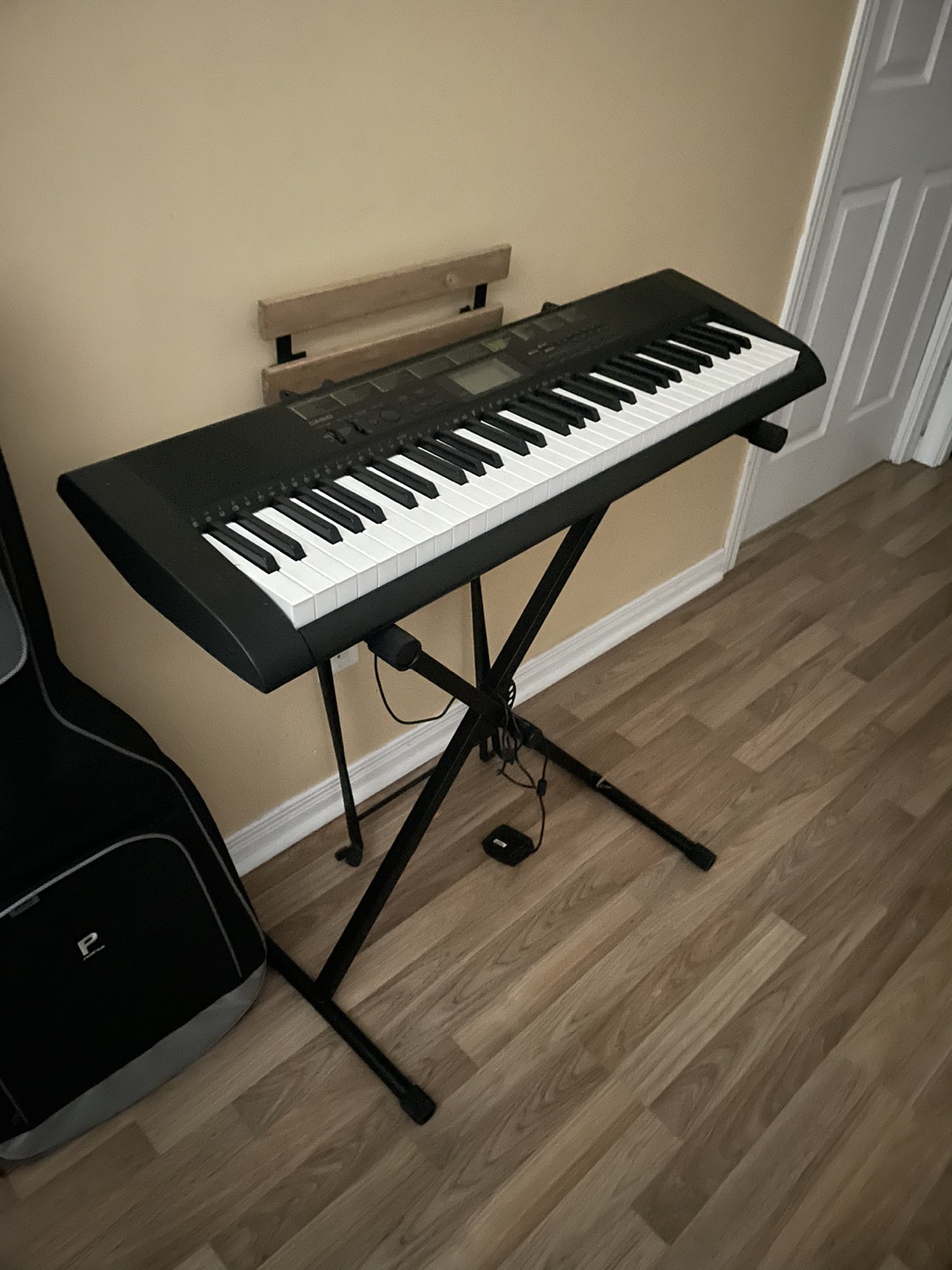 Piano keyboard