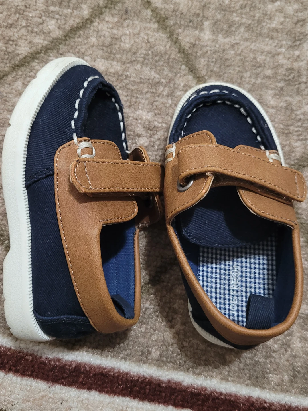 Brand name toddler shoes size 4-6 - photo 4