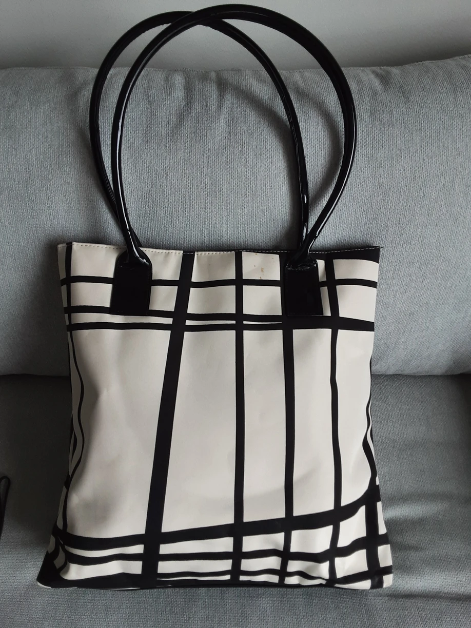 shoulder bag
