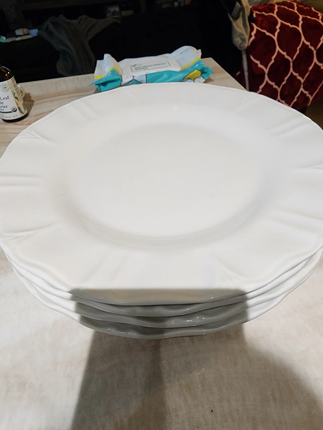4 Large Plates thumbnail