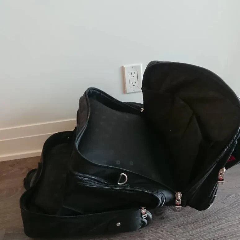 Rolling Business Case with Laptop Sleeve image indicator(3)