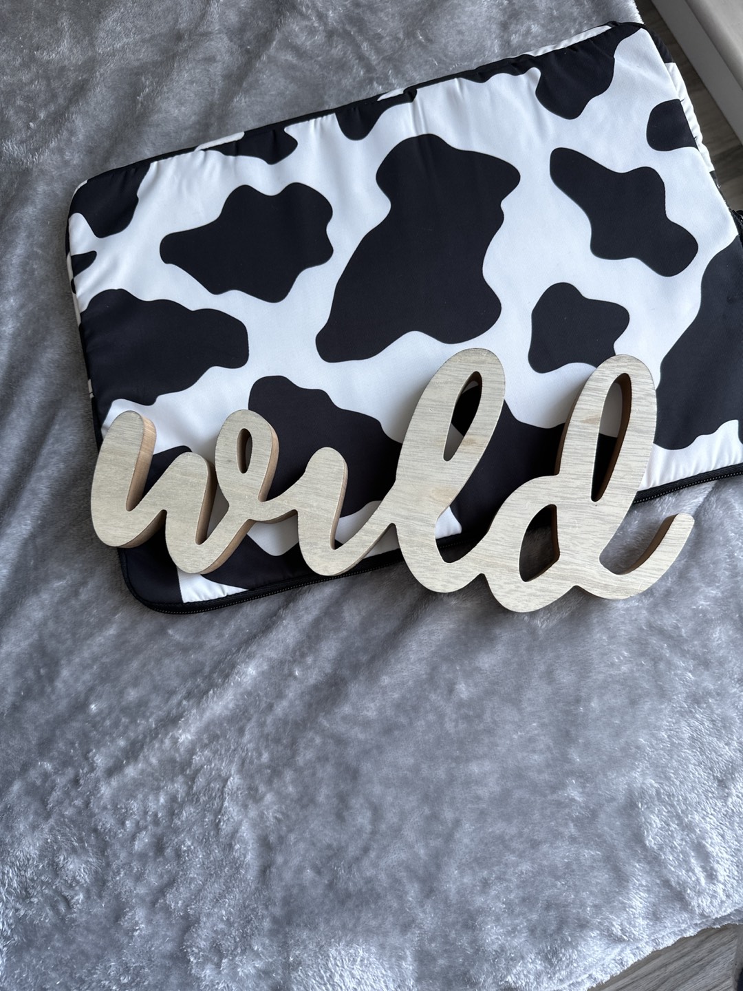 Wild wood decor accessories thumbnail