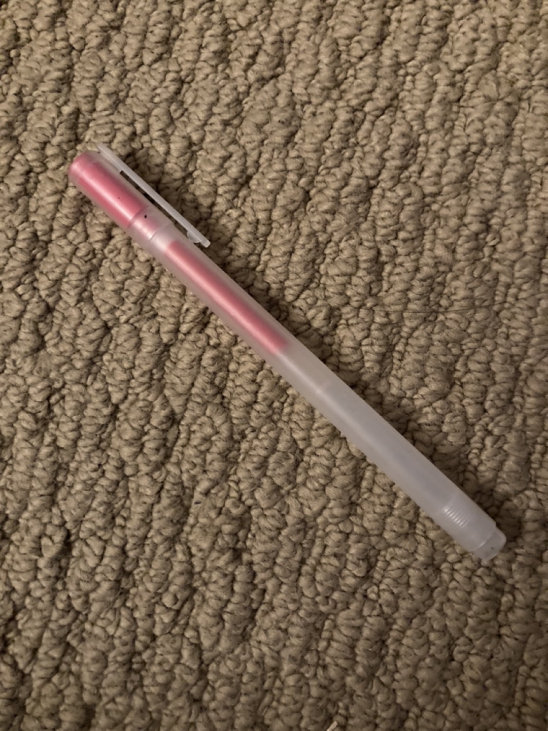 #freecycle red/pink ink gel pen