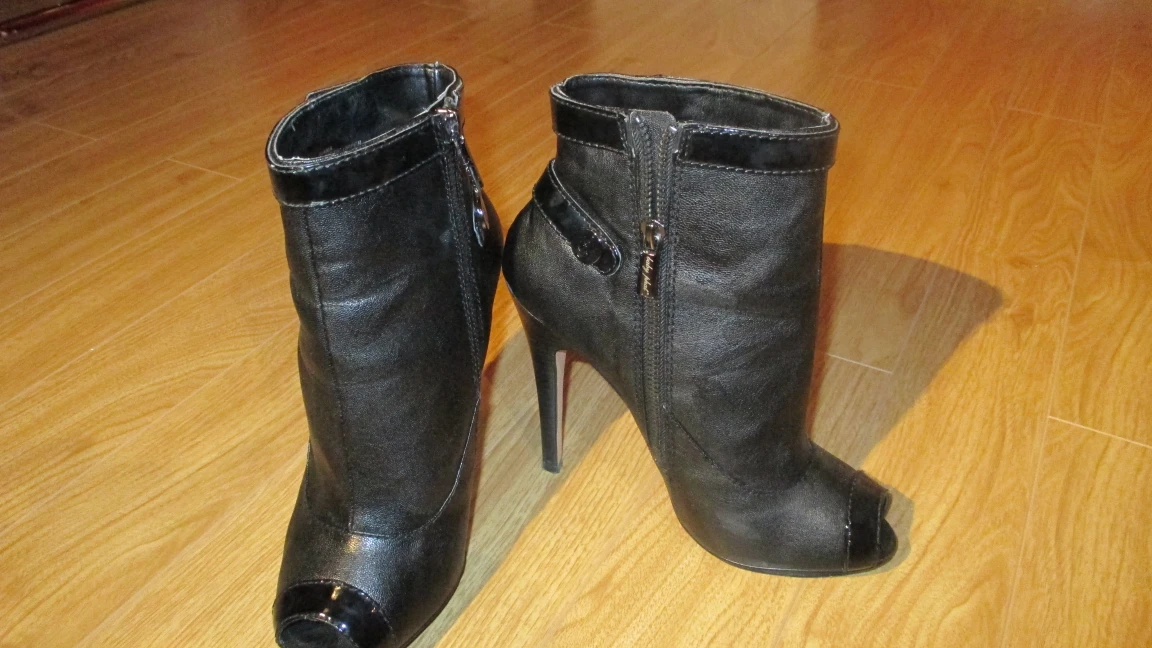 Ladies shoes - photo 2