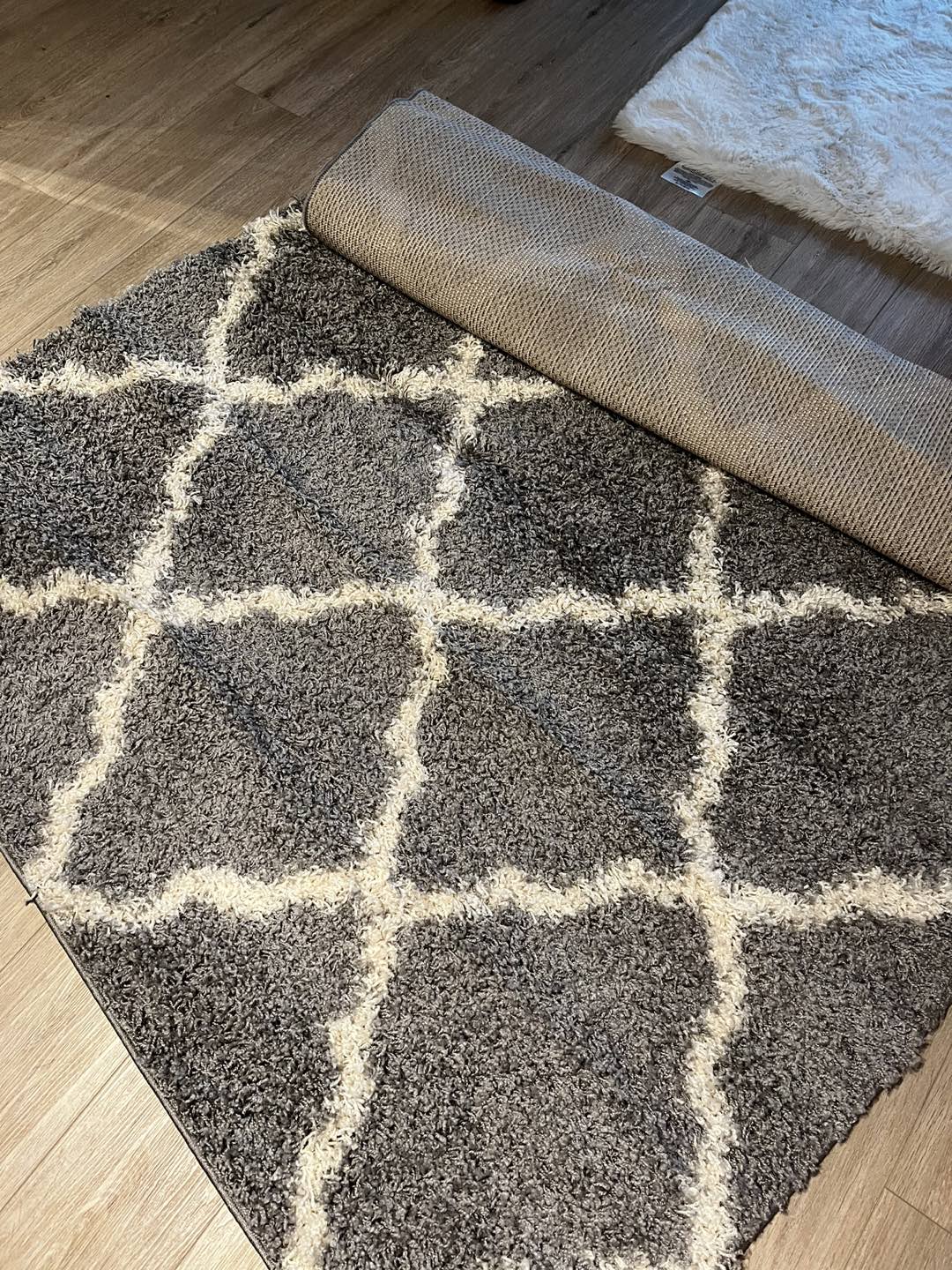 Wayfair gray and white shag rug - photo 2