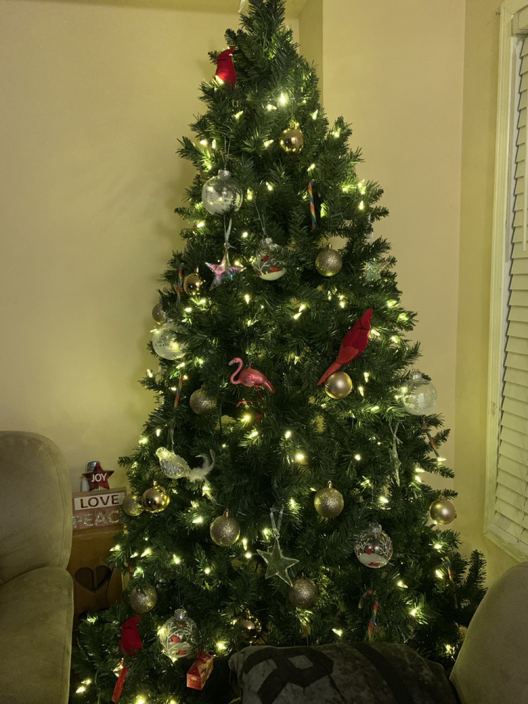 FREE!!! 7 ft Christmas Tree!! 🎄