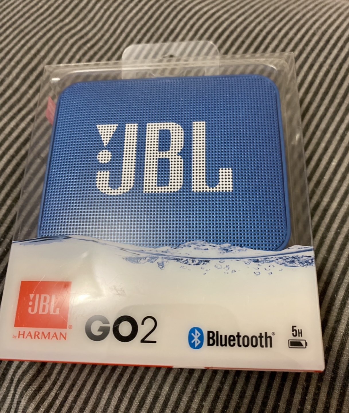 JBL-bluetooth portable speaker - photo 2