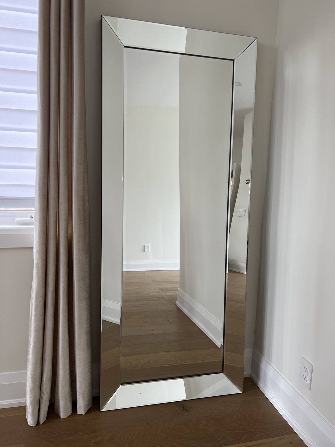 Full length Mirror 6ftx2.5ft