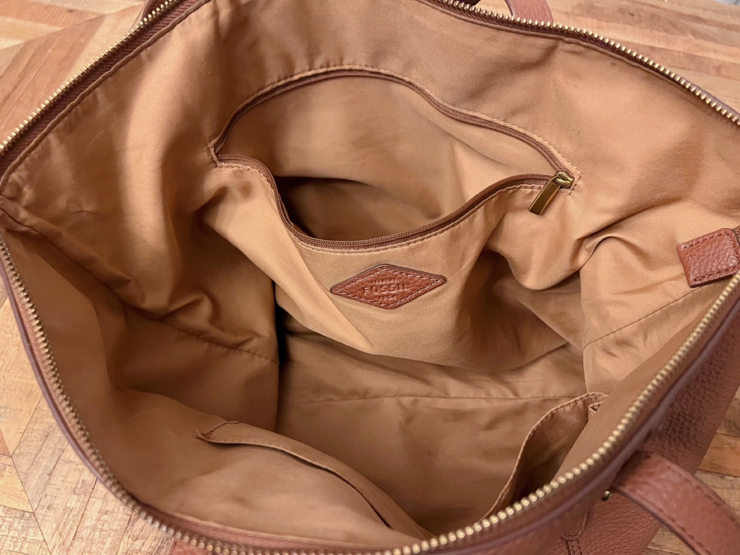 Fossil Leather Tote Bag - photo 4