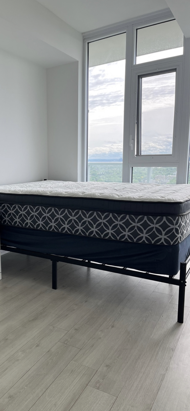 Queen bed
