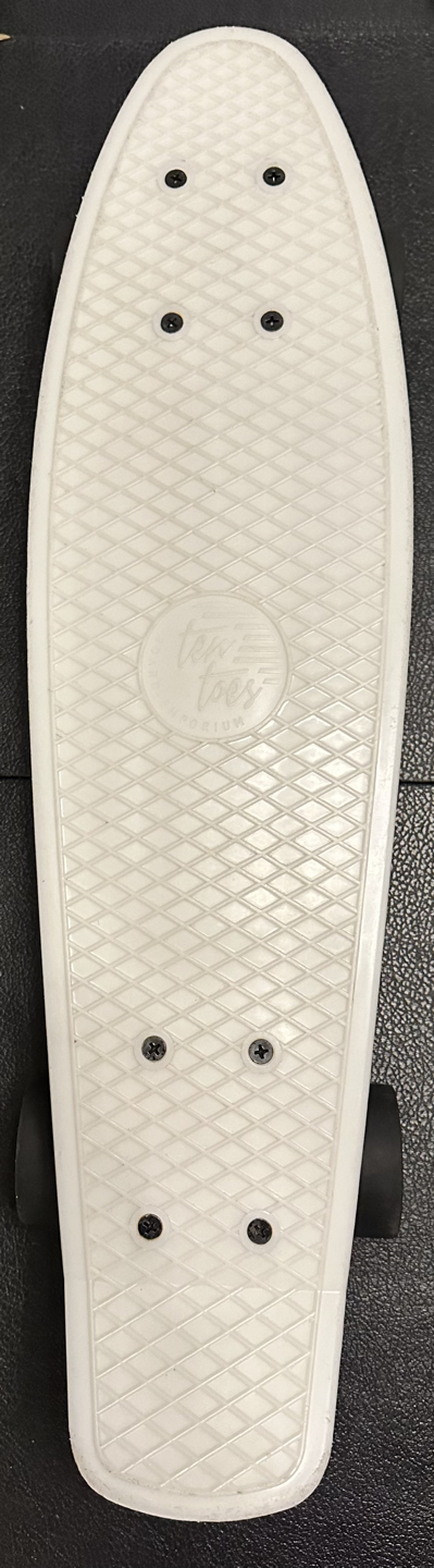Ten Toes Emporium Scateboard