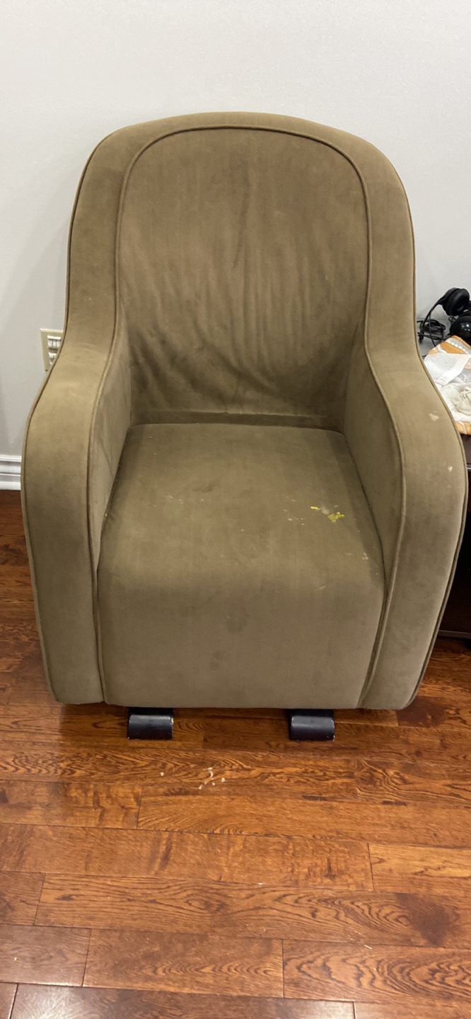 Rocking chair thumbnail