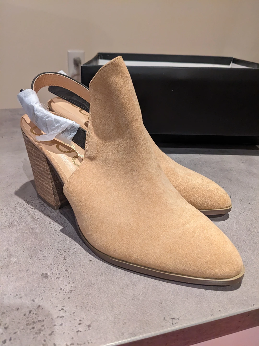 women's footwear