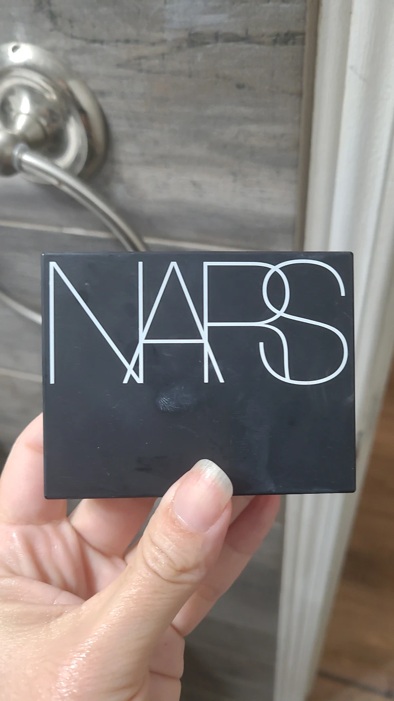 Nars translucid power