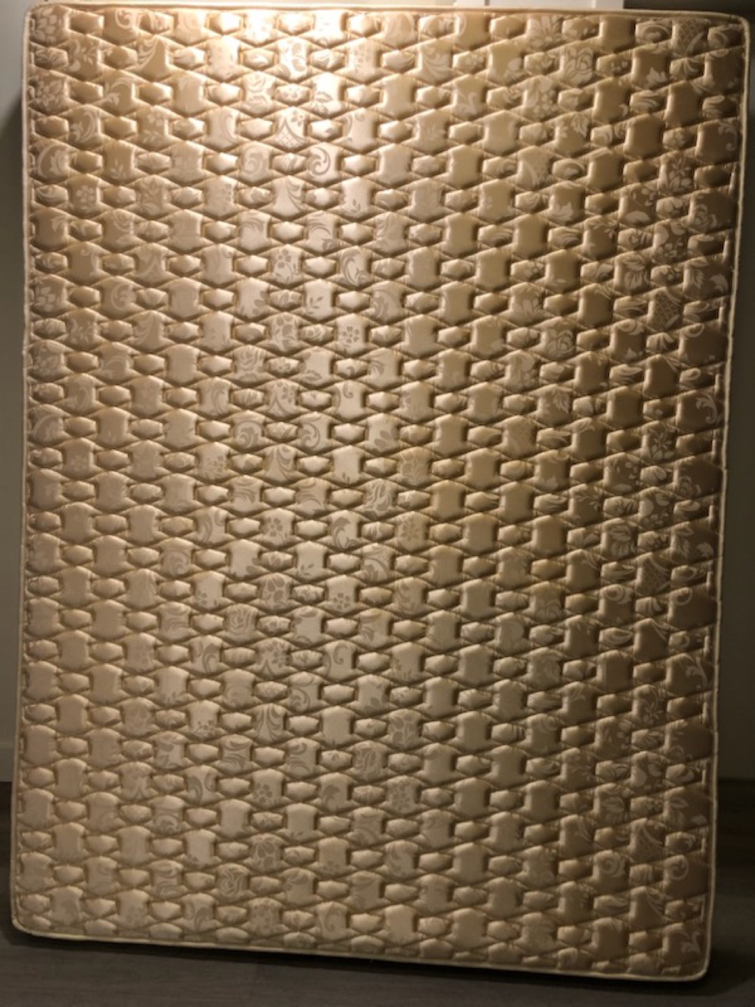 High Quality Sea Horse Brand (海馬牌) - Queen Size Mattress - photo 3
