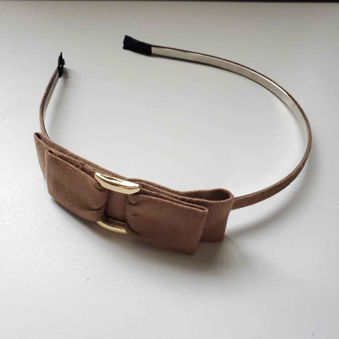 BNWOT brown faux suede hair band thumbnail