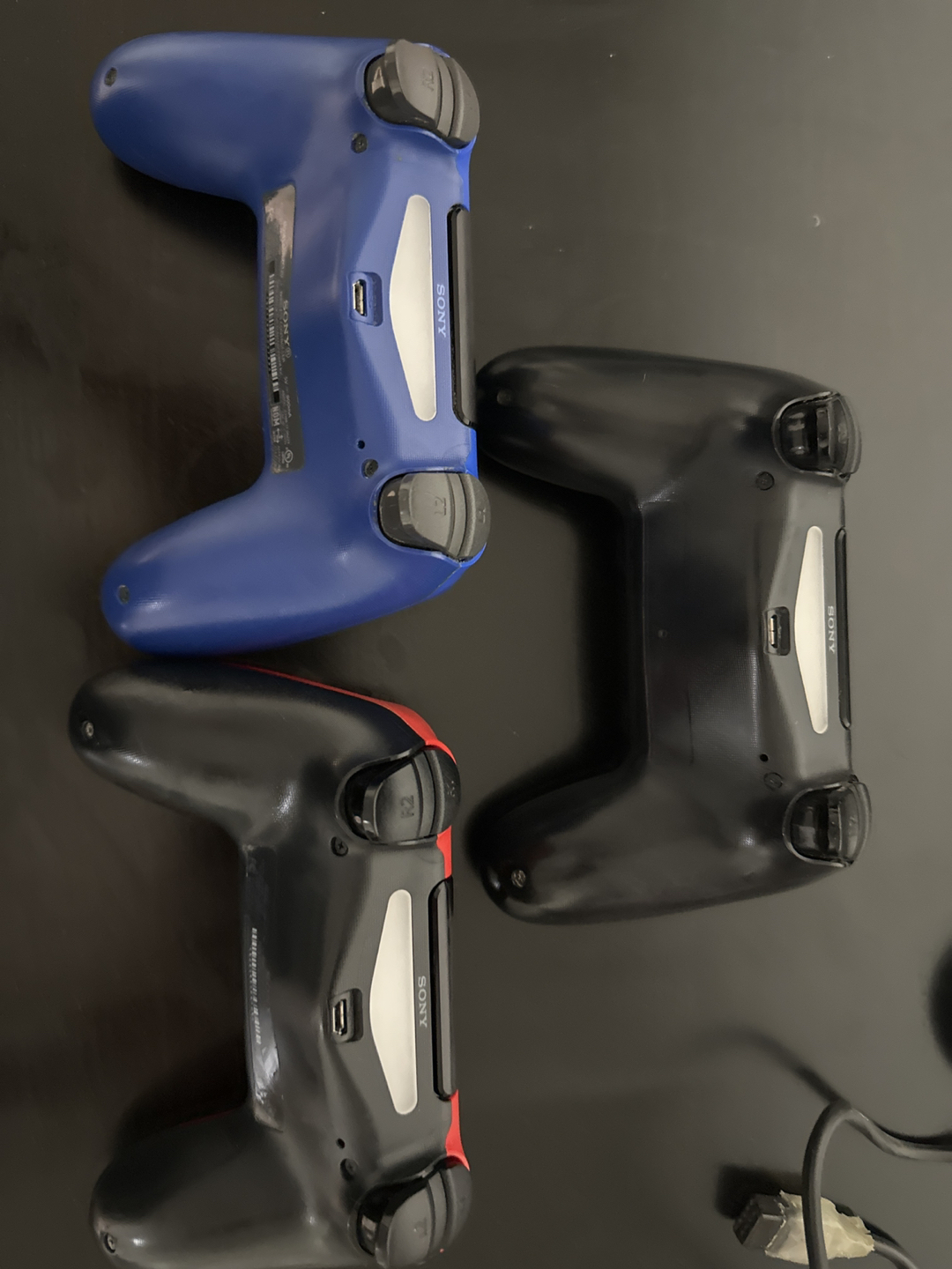 Like new ps4 controllers image indicator(2)