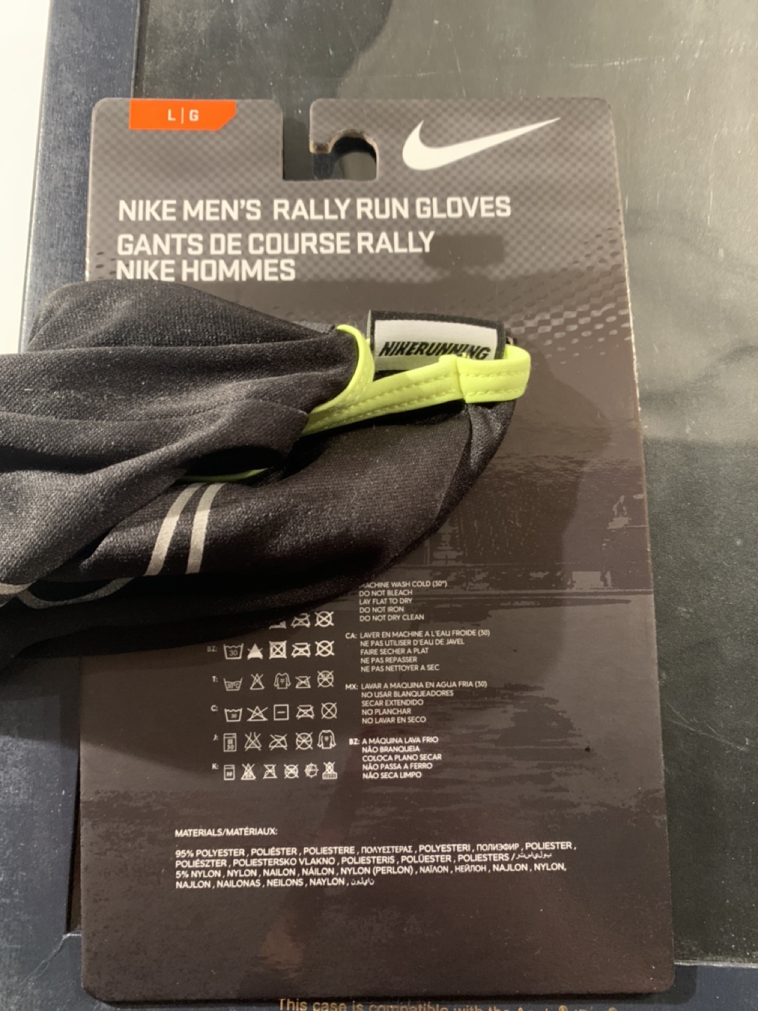 Nike running gloves NEW W. TAGS image indicator(3)
