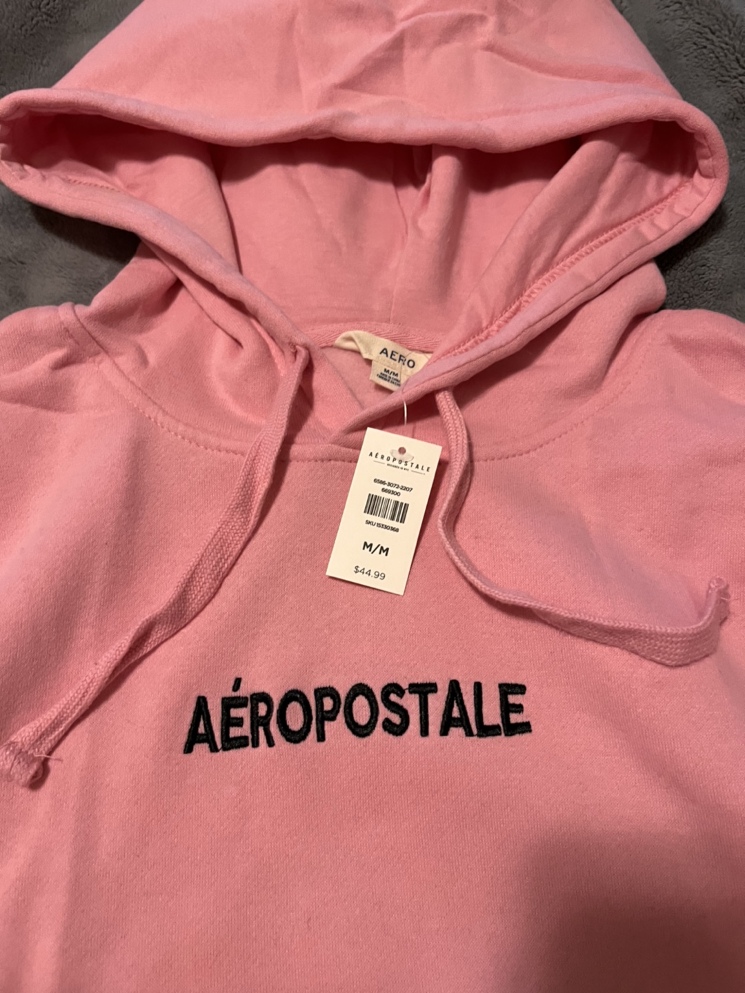 Aeropostale Medium image indicator(3)