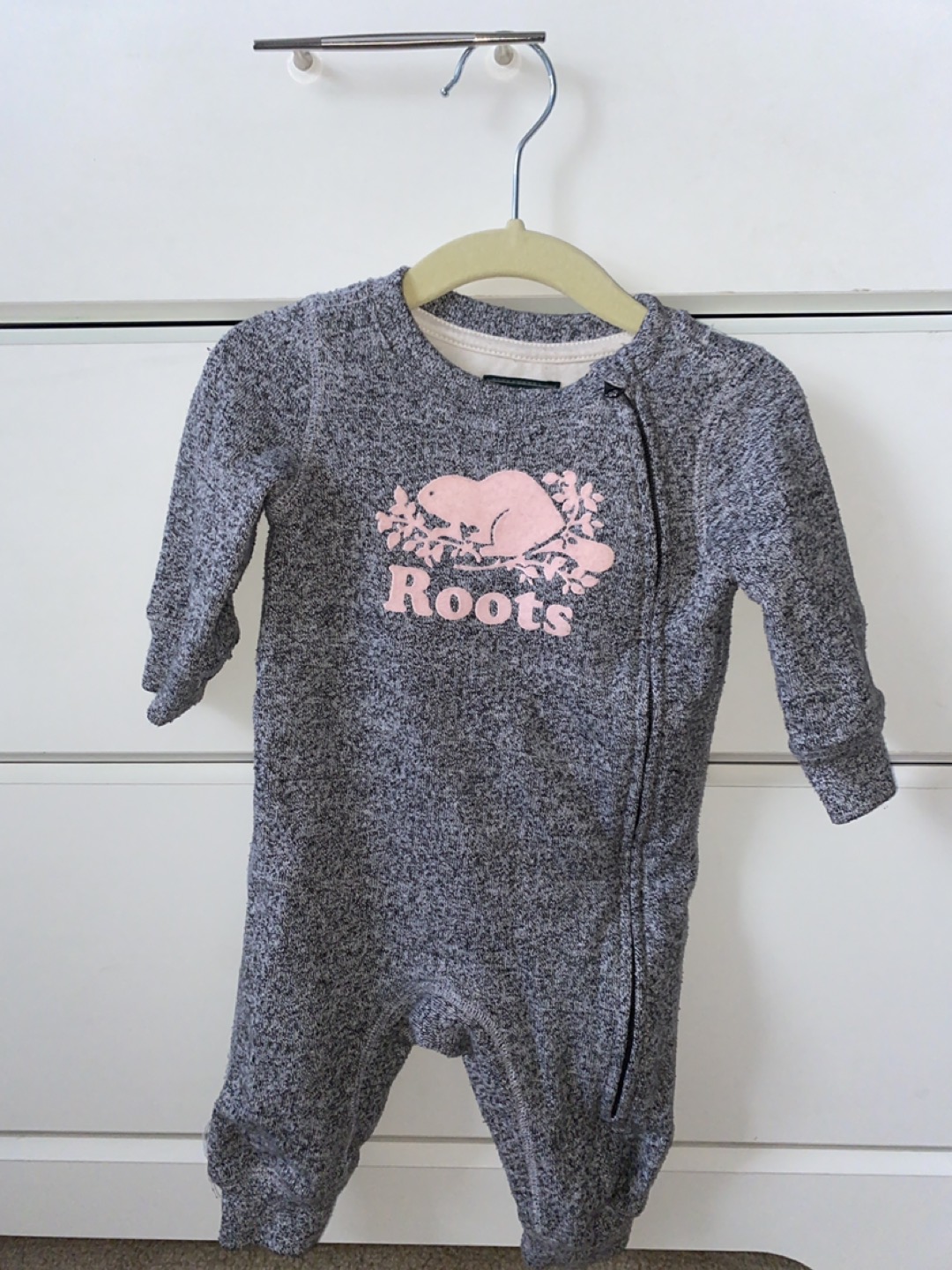 Roots onesie