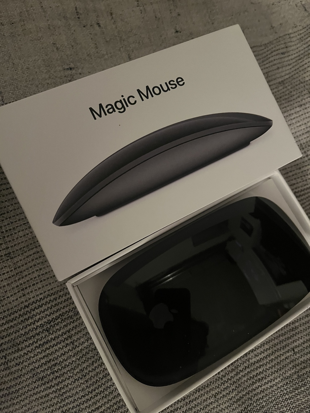 Apple Magic Mouse 2 thumbnail