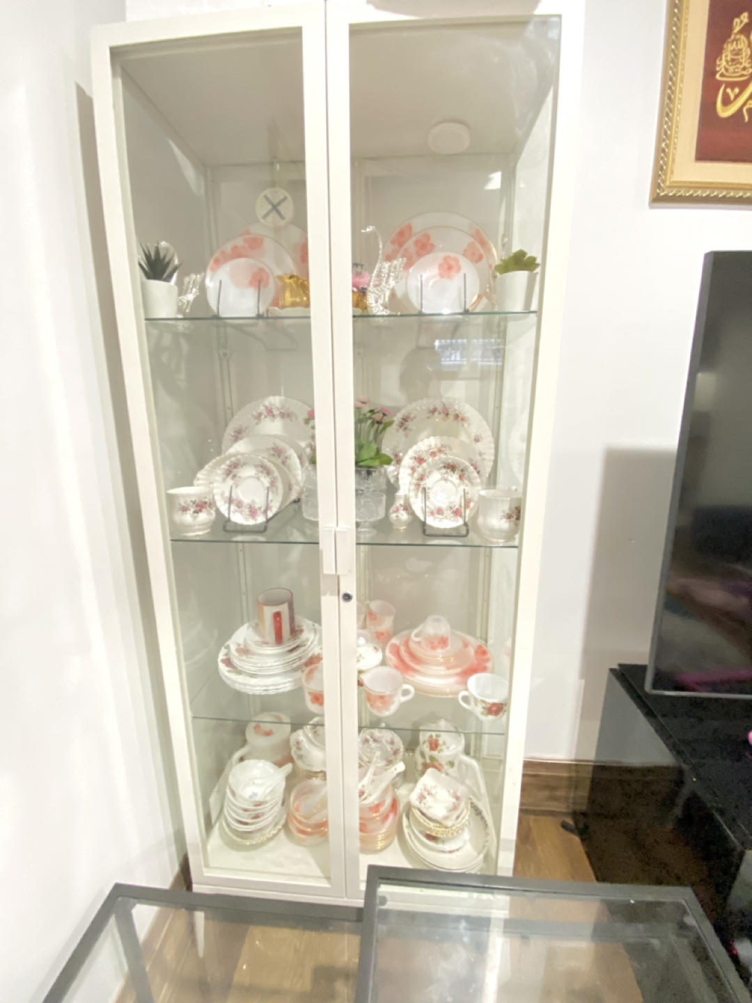 Ikea glass door cabinet thumbnail