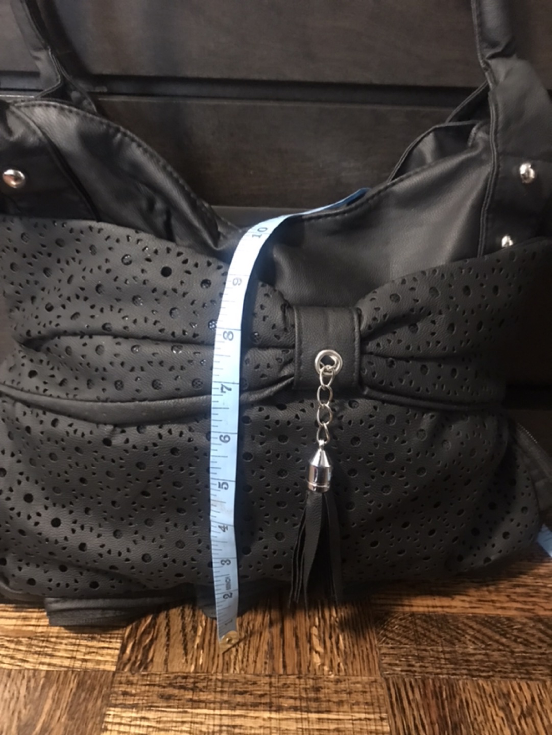 Assorted Purses (2 styles) image indicator(9)