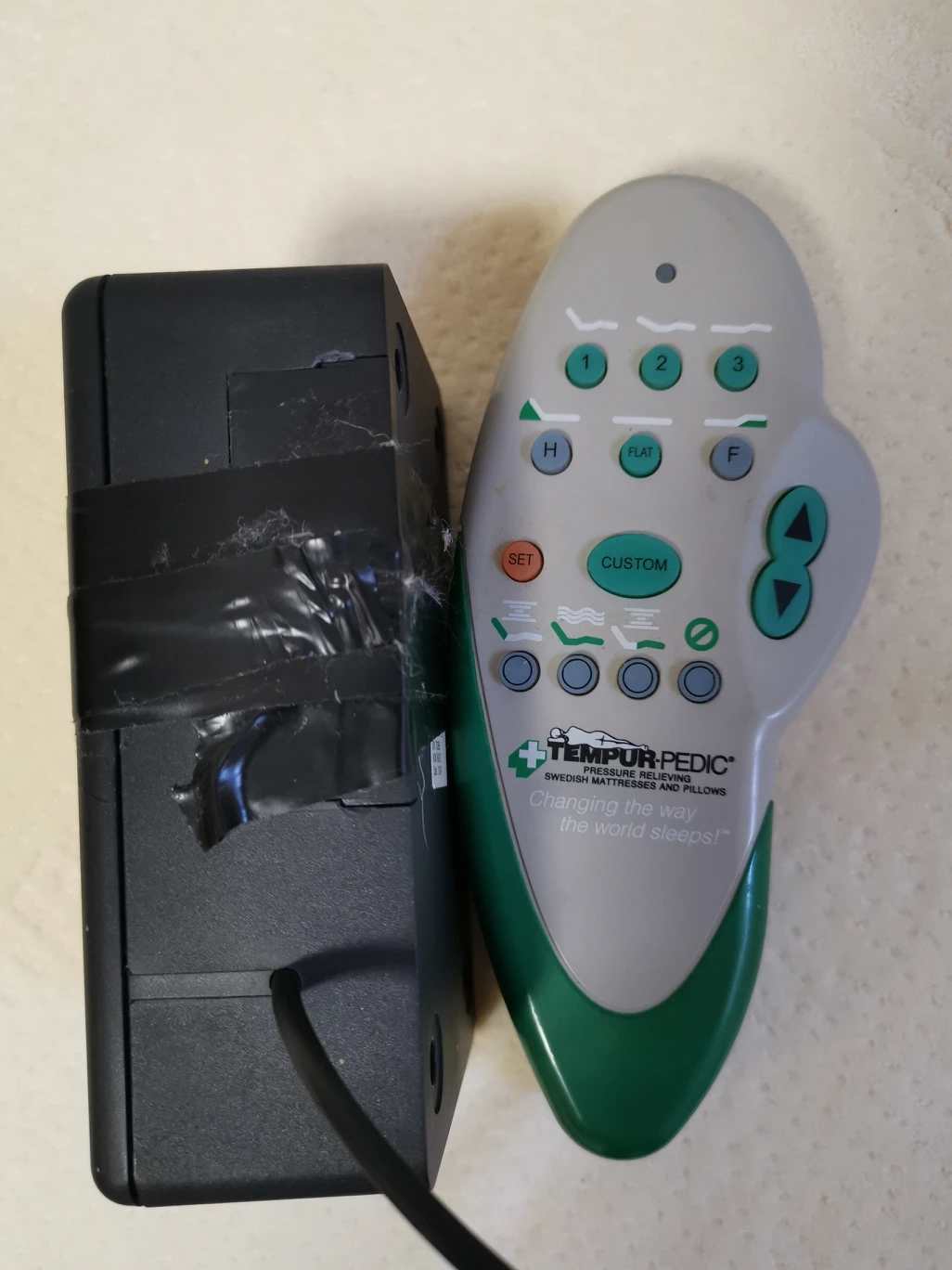 remote control adjustable base with TempurPedic single mattress. - photo 3