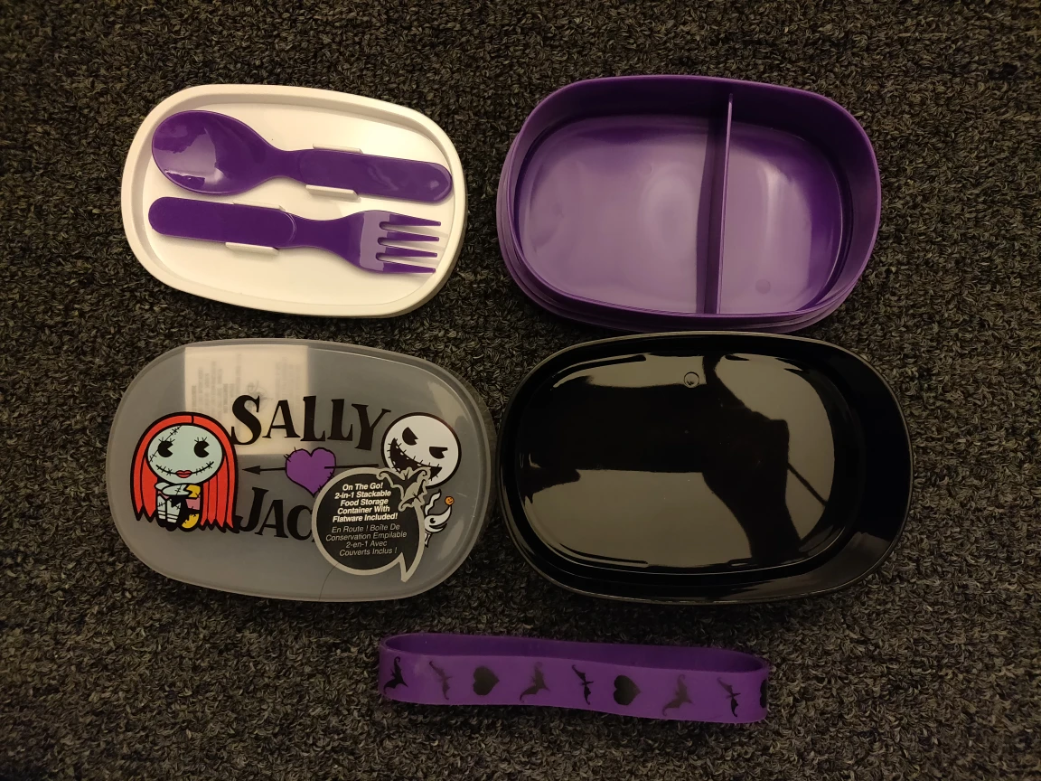 Sally and Jack on the go! image indicator(2)